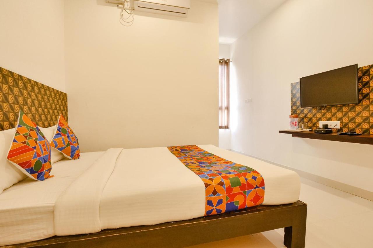 Fabexpress Krishna Suites Májszúr Kültér fotó